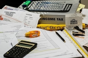 Calculating Small Business Tax Deductible Income
